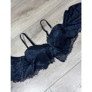 Fredrick’s Of Hollywood Off The Shoulder Lace Push Up Bra